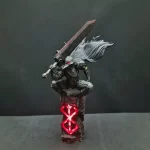 Figura manga Berserk Espadachín Cuervo