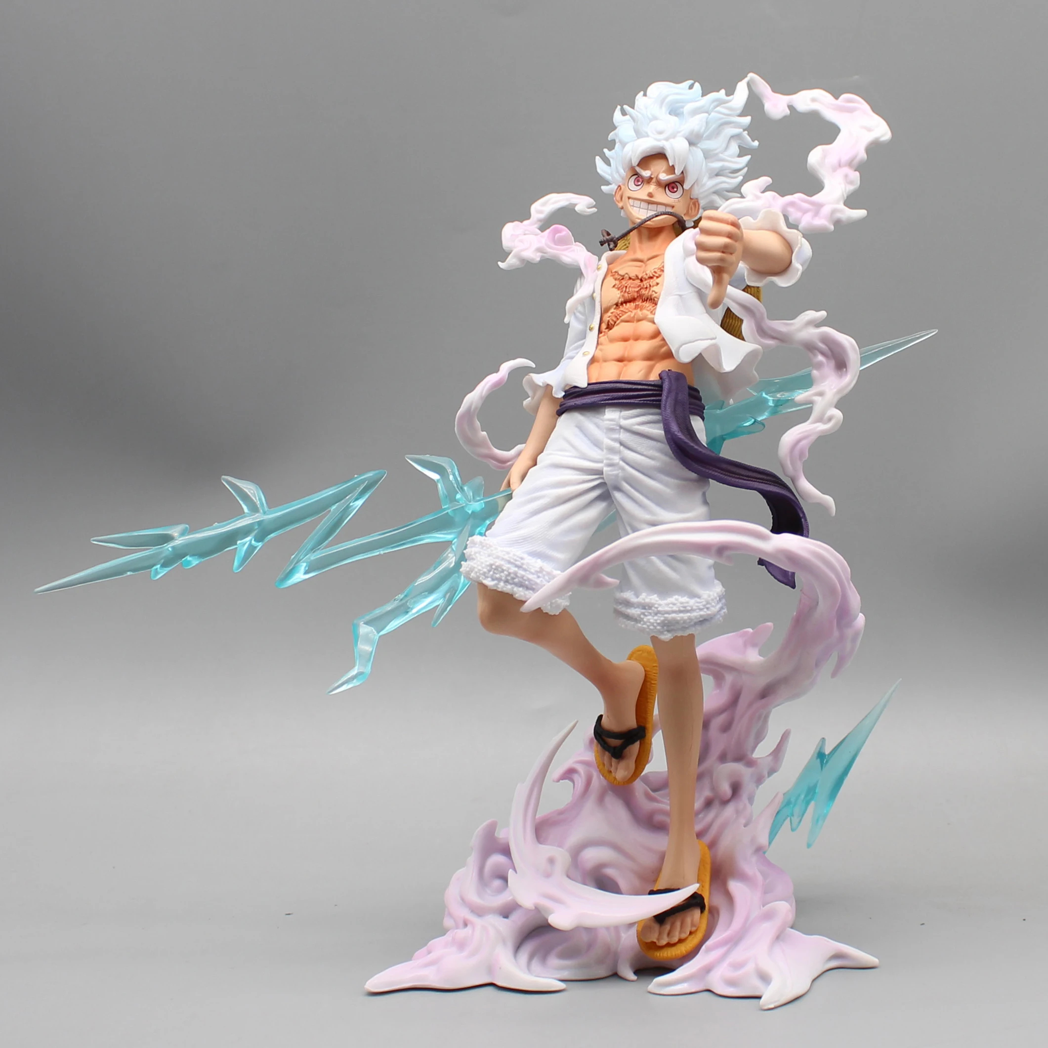 Figura One Piece – Monkey D. Luffy Gear 5 Transformación (16 cm, PVC de alta calidad)