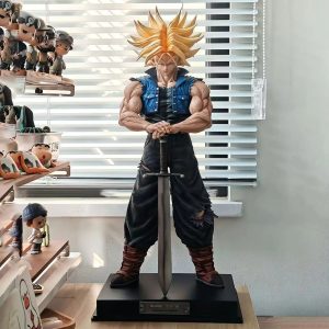 Figura Dragon Ball Z Trunks Super Saiyan 50 cm con Espada – Edición Premium