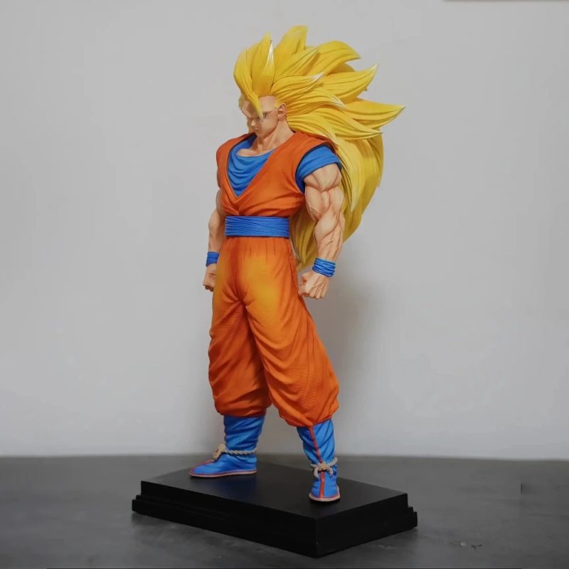 Figura Dragon Ball Z Goku Super Saiyan 3 – 34 cm – Edición Colección PVC - Imagen 7